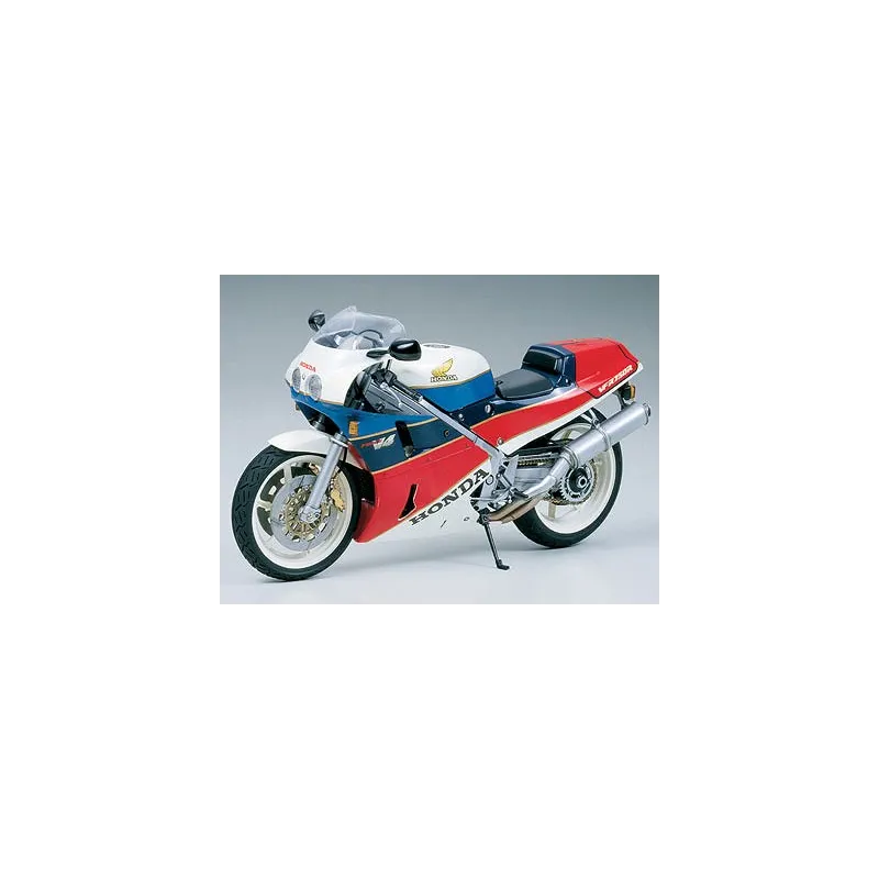 TAMIYA HONDA VFR750R KIT TAMIYA HONDA VFR750R KIT