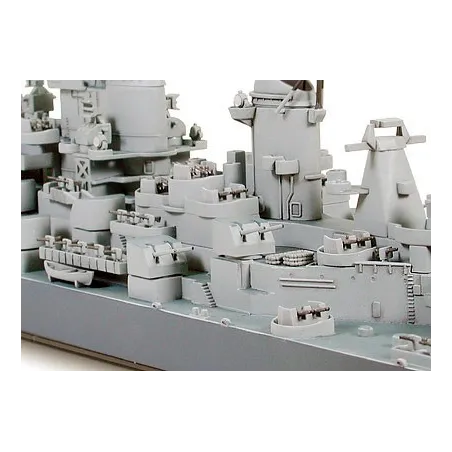 TAMIYA US NAVY BATTLESHIP MISSOURI