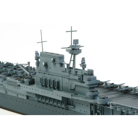 TAMIYA US AIRCRAFT CARRIER YORKTOWN