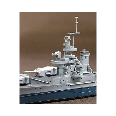 TAMIYA U.S. NAVY CA-35 INDIANAPOLIS