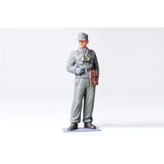 TAMIYA WEHRMACHT TANK CREWMAN