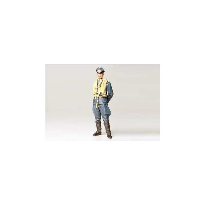 TAMIYA WWII GERMAN LUFTWAFFE ACE PILOT