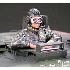 TAMIYA BUNDESWEHR TANK CREWMAN