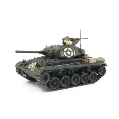 TAMIYA 1/35 M24 CHAFFEE(ITALERI)