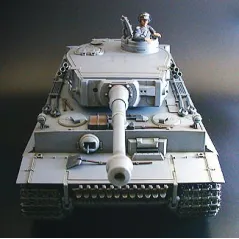 TAMIYA R/C TIGER TANK W/OPTION KIT