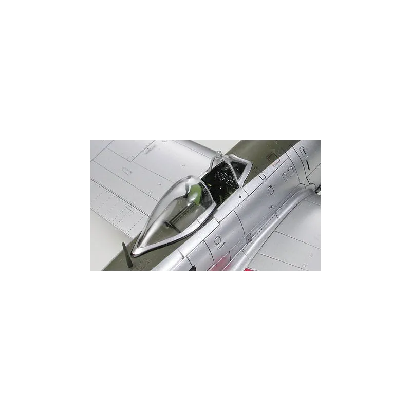 TAMIYA 1/72 P-47D THUNDERBOLT -BUBBLETOP