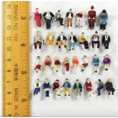 H/O Scale 1/87 mixed painted seated people 5 pack 