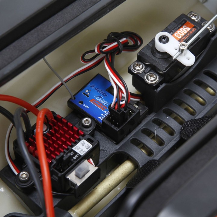 ProBoat Stealthwake 23-inch Deep-V Brushed: RTR INT PRB08015I