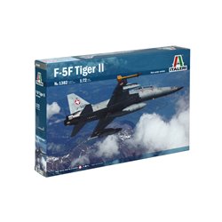 ITALERI F-5F TIGER 11