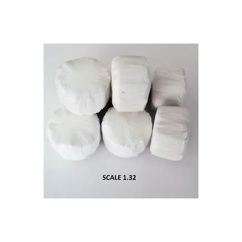 ROUND BALES WHITE WRAP FOR SCALE 1:32 WHITE PACK OF 2