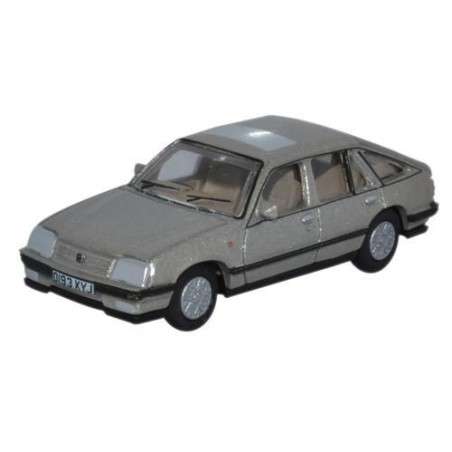 Oxford Diecast Vauxhall Cavalier Champagne Platinum 