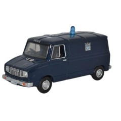 Oxford Diecast Sherpa Van Metropolitan Police