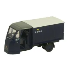 Oxford Diecast W&E Standard Van BOAC