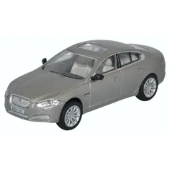 Oxford Diecast Jaguar XF Ammonite Grey