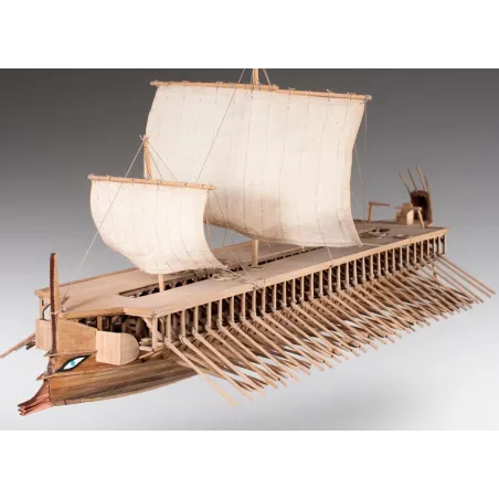 D004 – Greek Trireme (1:72)