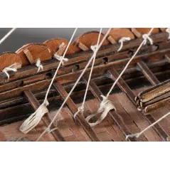 D014 – Viking Longship (1:72)