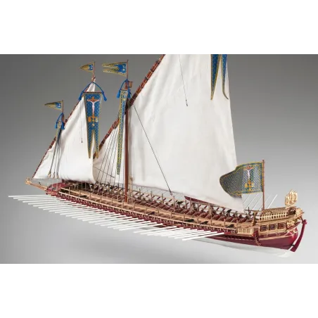 D015 – La Real (1:72)