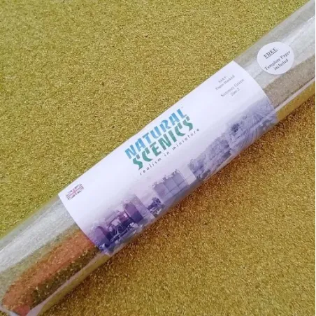 SELF ADHESIVE GROUND COVER MAT SPRING GREEN 300mm x 500mm