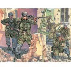 ITALERI WWII GERMAN PARATROOPERS