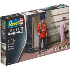 Revell 02800 Queen's Guard (1:16 scale)