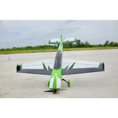 EXTRA-NG 60IN GREEN/BLACK/WHITE (02)