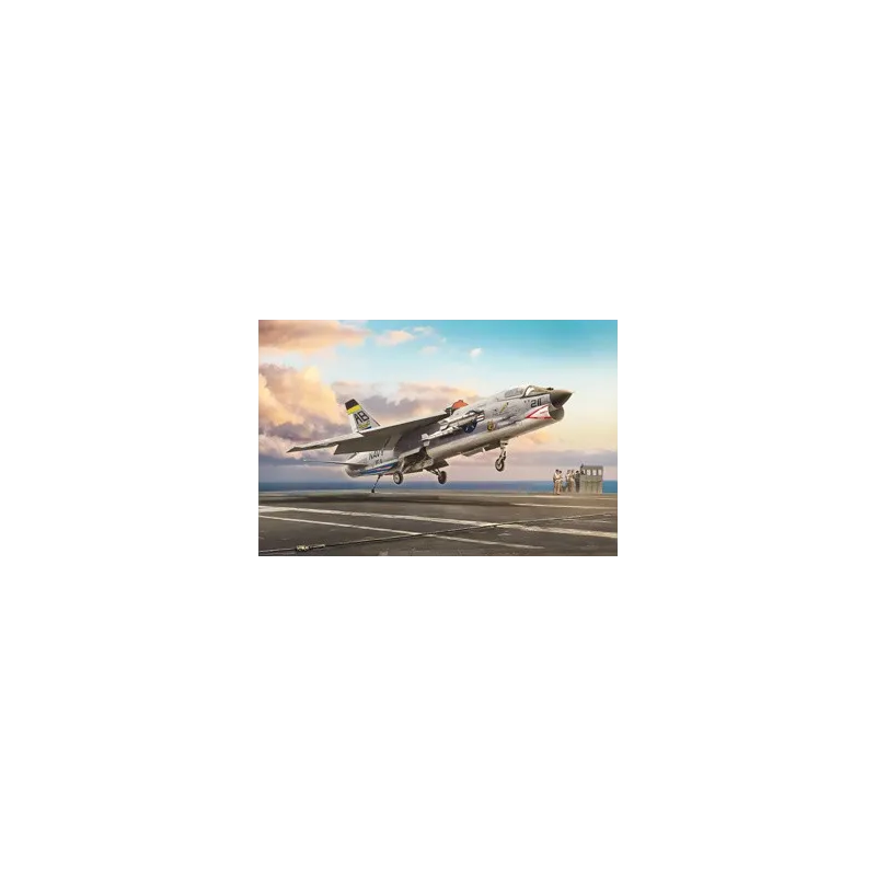 ITALERI F-8E Crusader