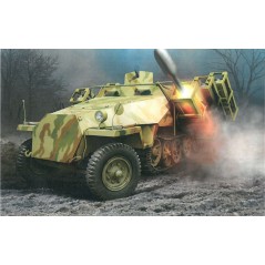 DRAGON 1/35 Sd.Kfz.251 Ausf D With 28/32M