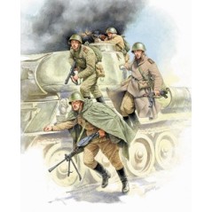 ZVEZDA Soviet tank infantry WWII (RR)