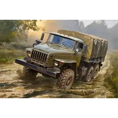 ZVEZDA Ural - 4320 Truck