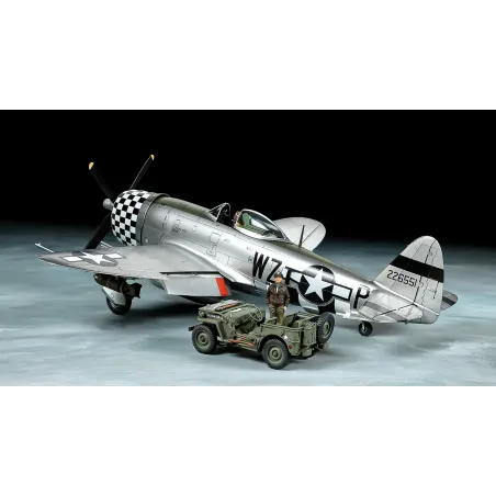 TAMIYA 1/48 P-47D Bubbletop & 4x4 LV