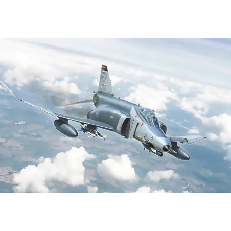ITALERI McDonnell Douglas F-4E/F Phantom II