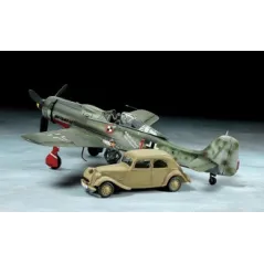 TAMIYA 1/48 Fw190 D-9 JV44 & 11CV