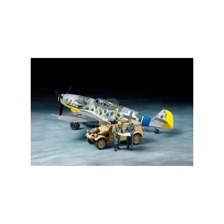 TAMIYA 1/48 Bf109 G-6 & Kubelwagen 82