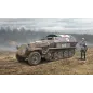 ITALERI Sd.Kfz. 251/8 ambulance