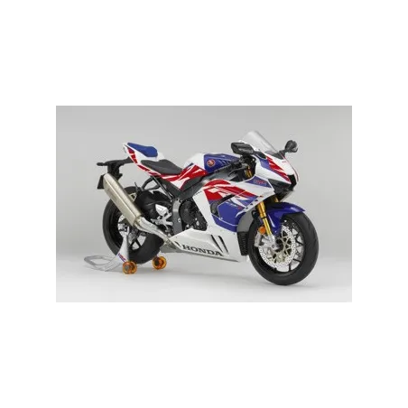 TAMIYA 1/12 CBR 1000RR-R Fireblade Special