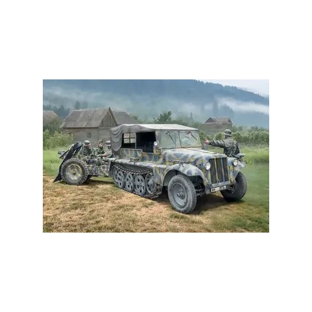 ITALERI SD KFZ 10 Demag with LE IG18 & Crew