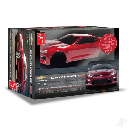 AMT 1:25 2016 Chevy Camaro SS (Pre-painted)