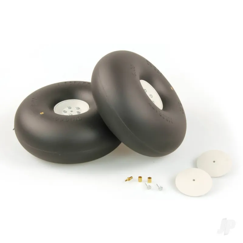 Dubro 6in diameter Big Wheels (1 pair per card)