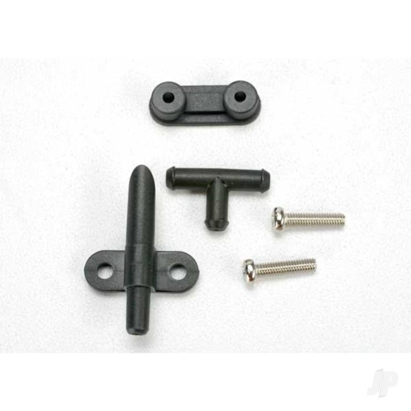 Traxxas Water pick-up / backing plate / tee-fitting