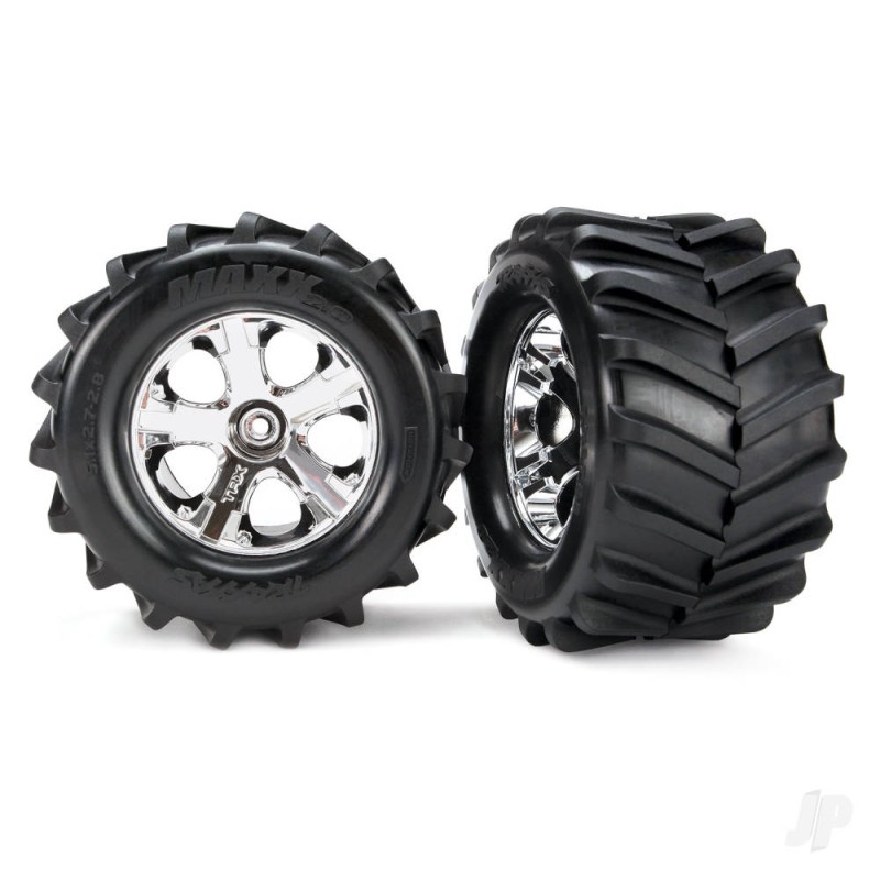 Traxxas Tyres and Wheels, Assembled Glued 2.8in Maxx Tyres (2 pcs)