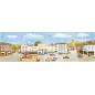 Peco Medium background Market Town 178mm x 559mm (7in x 22in)