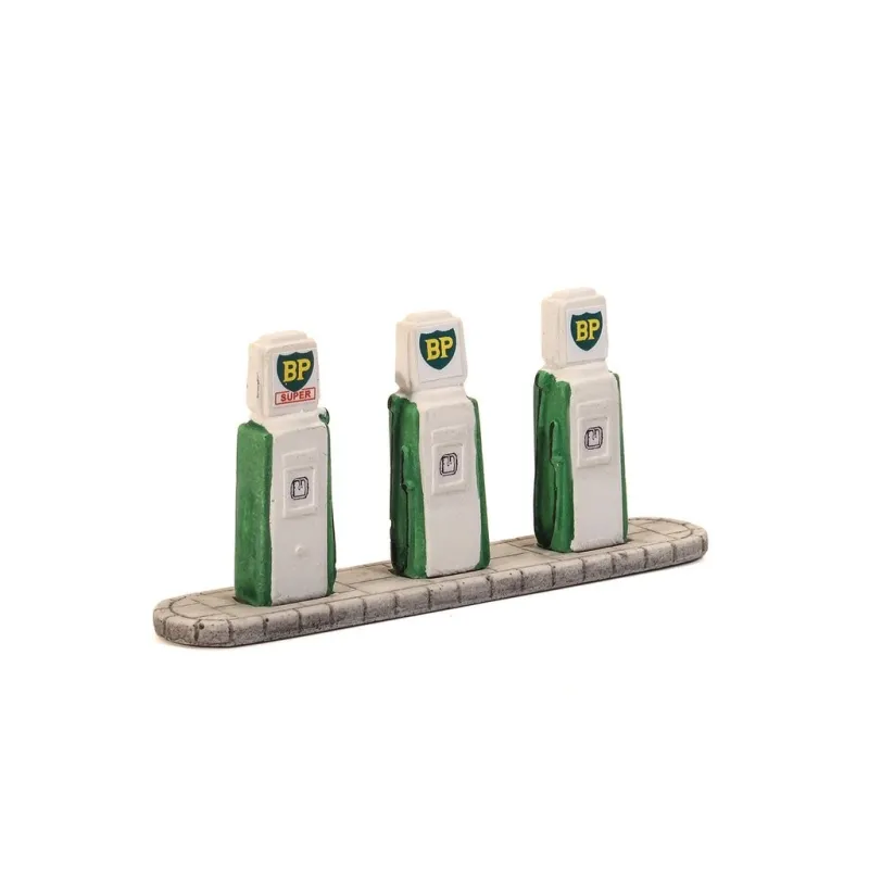 HARBURN HOBBIES BP Petrol Pumps OO Gauge SS388