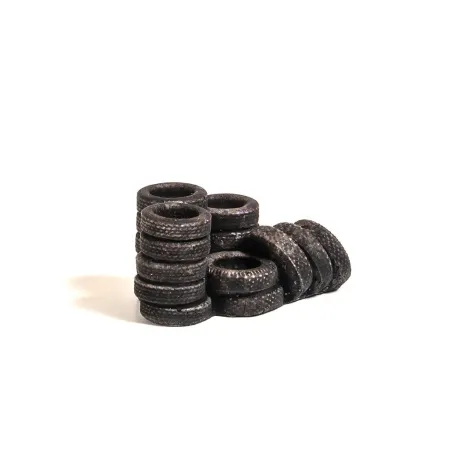HARBURN HOBBIES Car Tyres, piled & leaning OO Gauge SS393