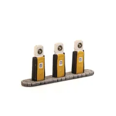 HARBURN HOBBIES Nat.Benzole" 1960s Petrol Pumps with Base OO Gauge SS386