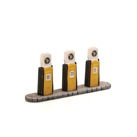 HARBURN HOBBIES Nat.Benzole" 1960s Petrol Pumps with Base OO Gauge SS386
