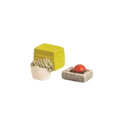 HARBURN HOBBIES Fish Boxes, Bucket, Rope OO Gauge QS426