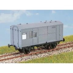 PARKSIDE LNER Horse Box OO Gauge PC83