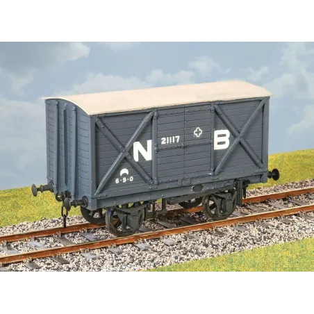 PARKSIDE LNER 8 Ton Goods Van 0 Gauge PS02