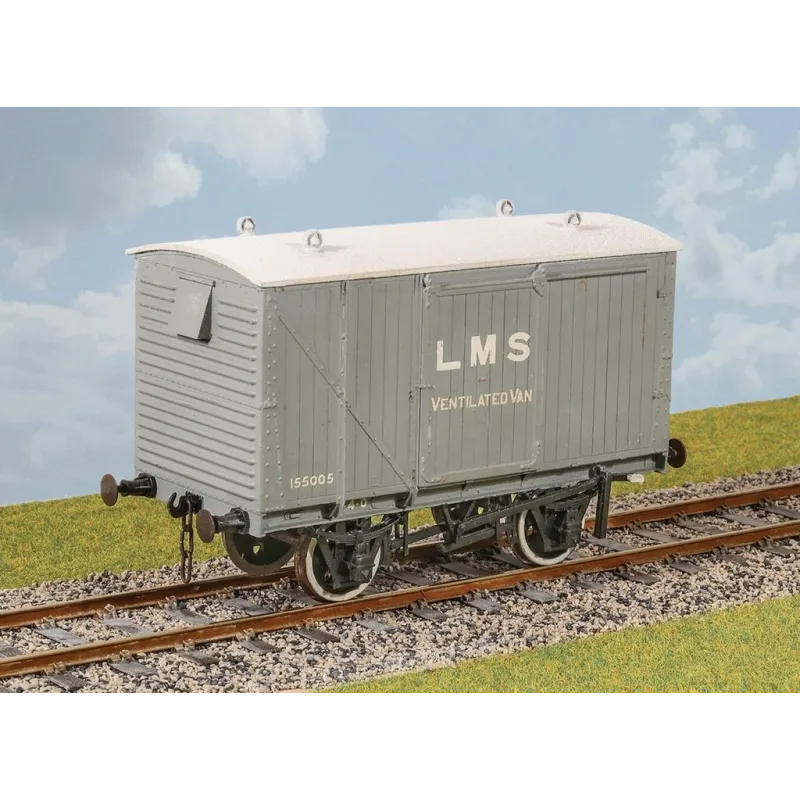 PARKSIDE LMS Ventilated Van Corrugated Ends 0 Gauge PS09