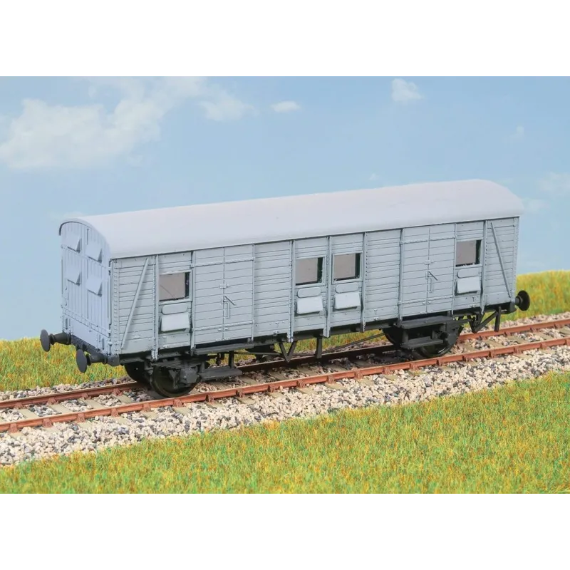 PARKSIDE SR CCT Parcels Van OO Gauge PC39